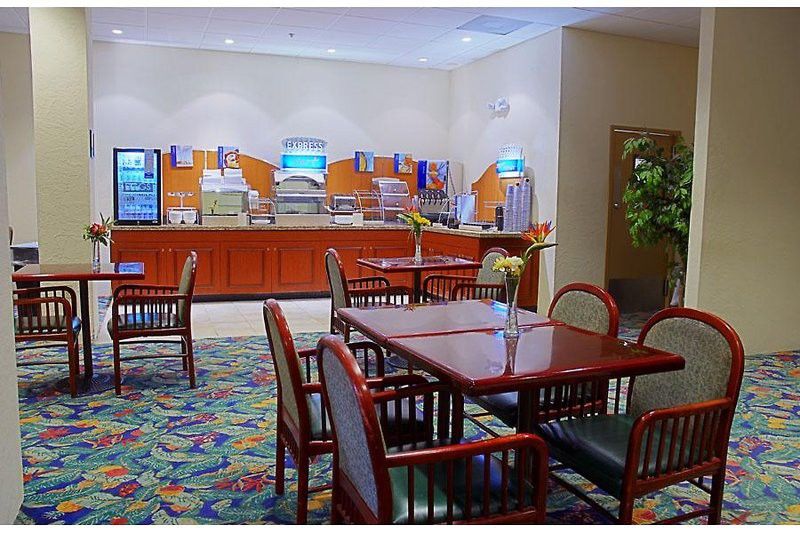 Holiday Inn Express Boca Raton - West By Ihg Bagian luar foto