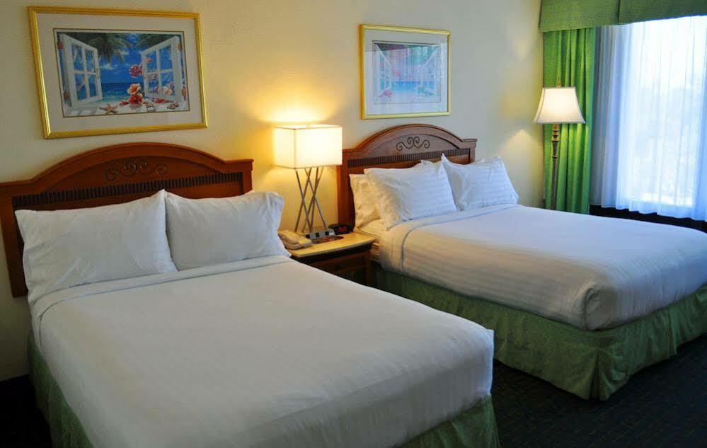 Holiday Inn Express Boca Raton - West By Ihg Bagian luar foto